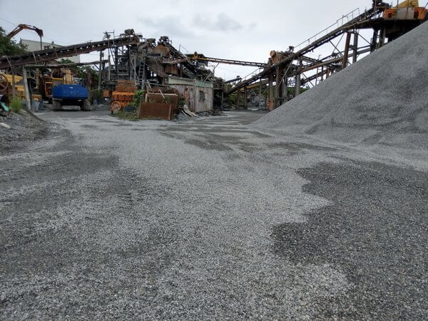 The sand and gravel quarry in Jiadong Township uses the BN series sand and mud water pump. pic